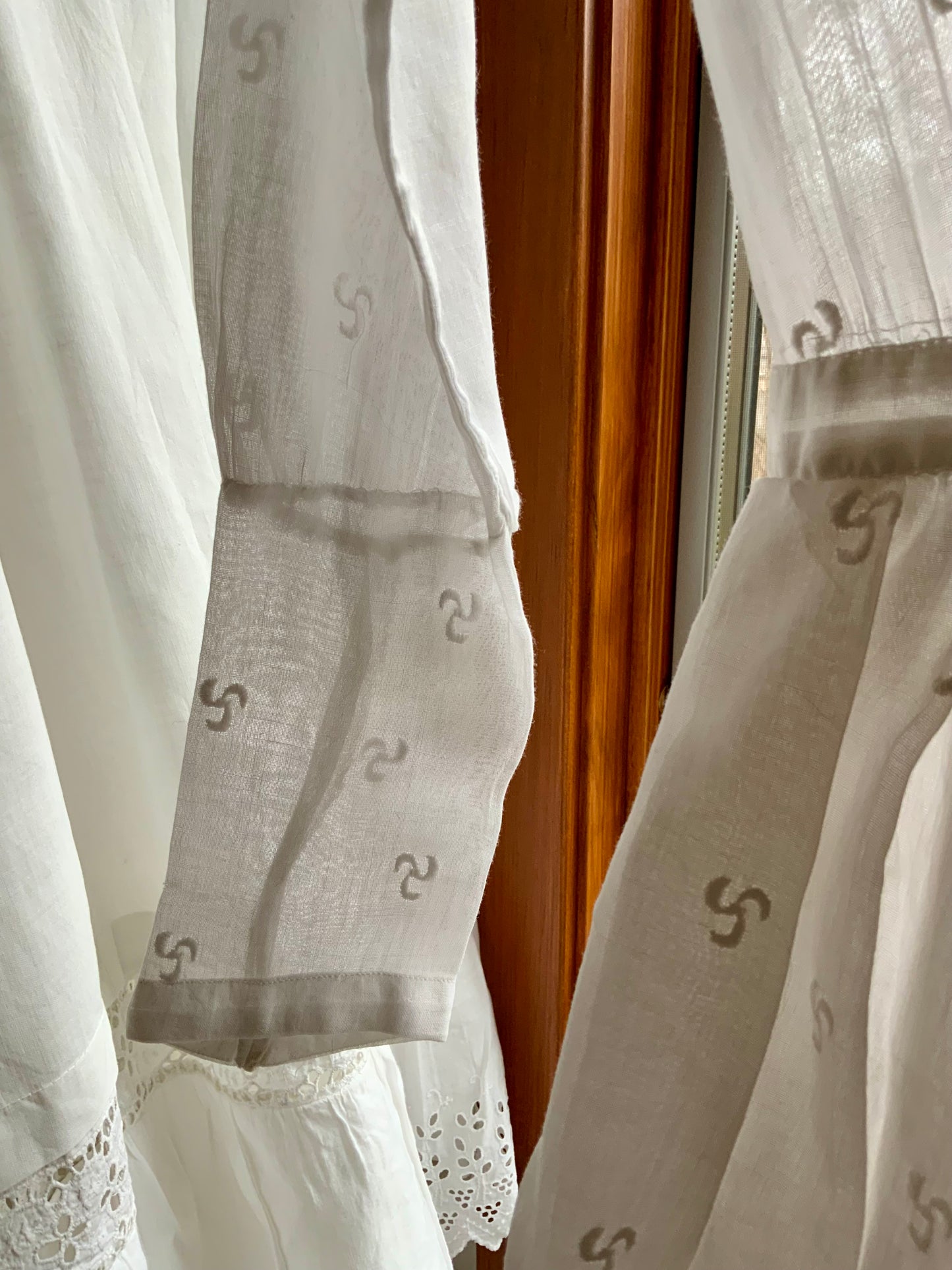 Edwardian Lingerie Dress 1915–1925 Sheer Embroidered Cotton with Lace Detail-ED73