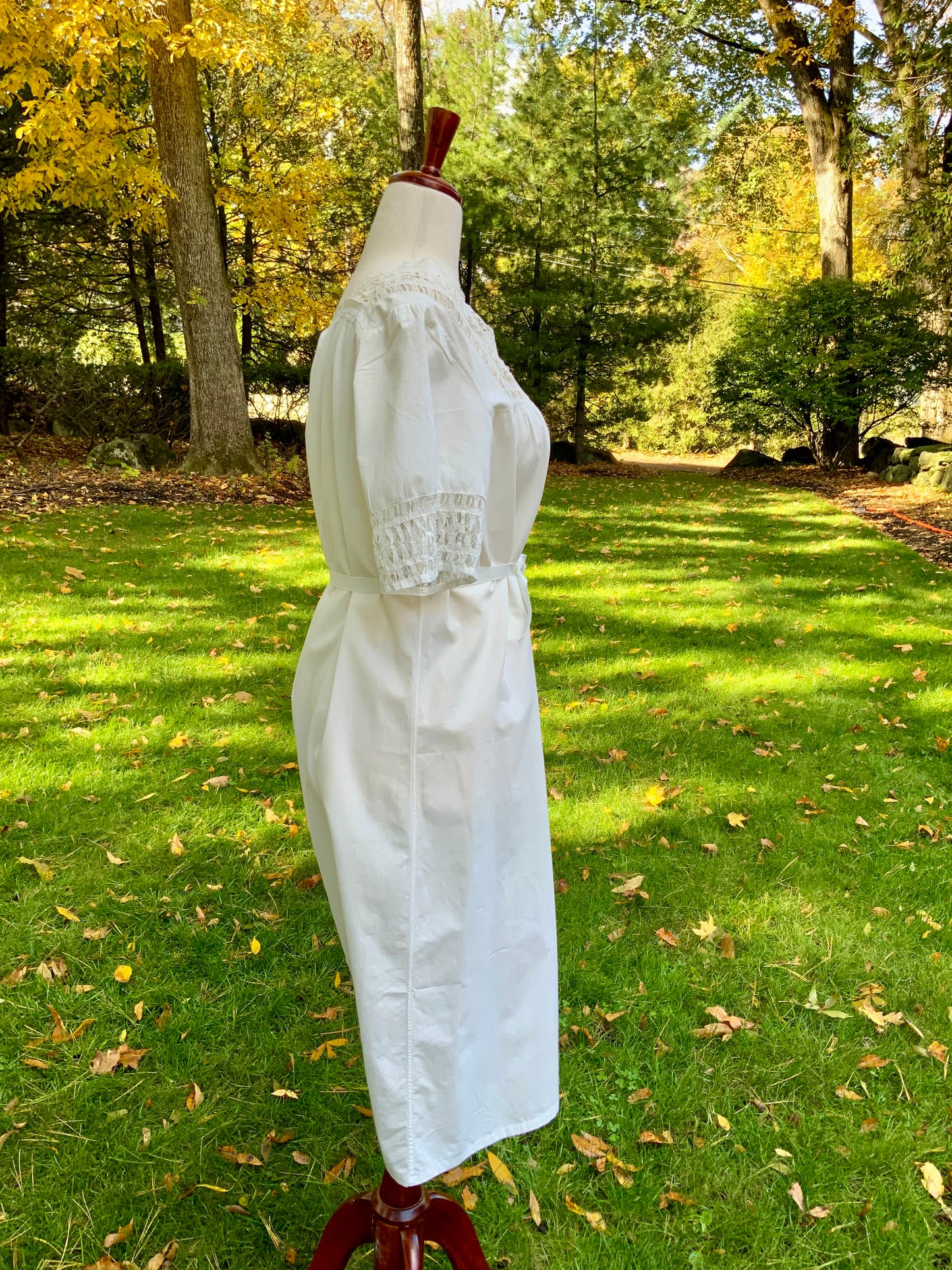 Edwardian White Cotton & Lace Nightgown | Heirloom Vintage  - 1905/1915 - ED21