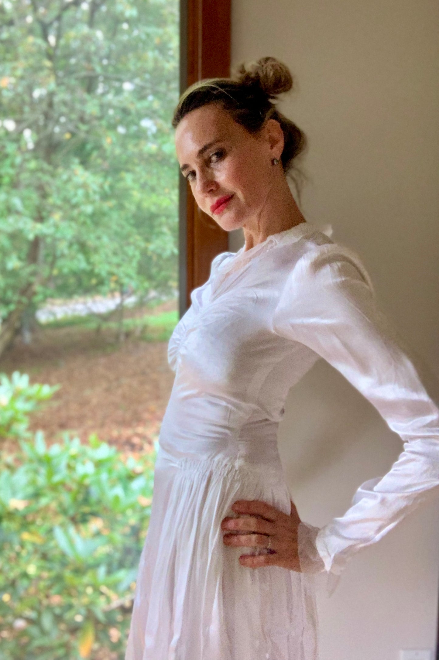Satin Wedding Dress - 40s -40AI