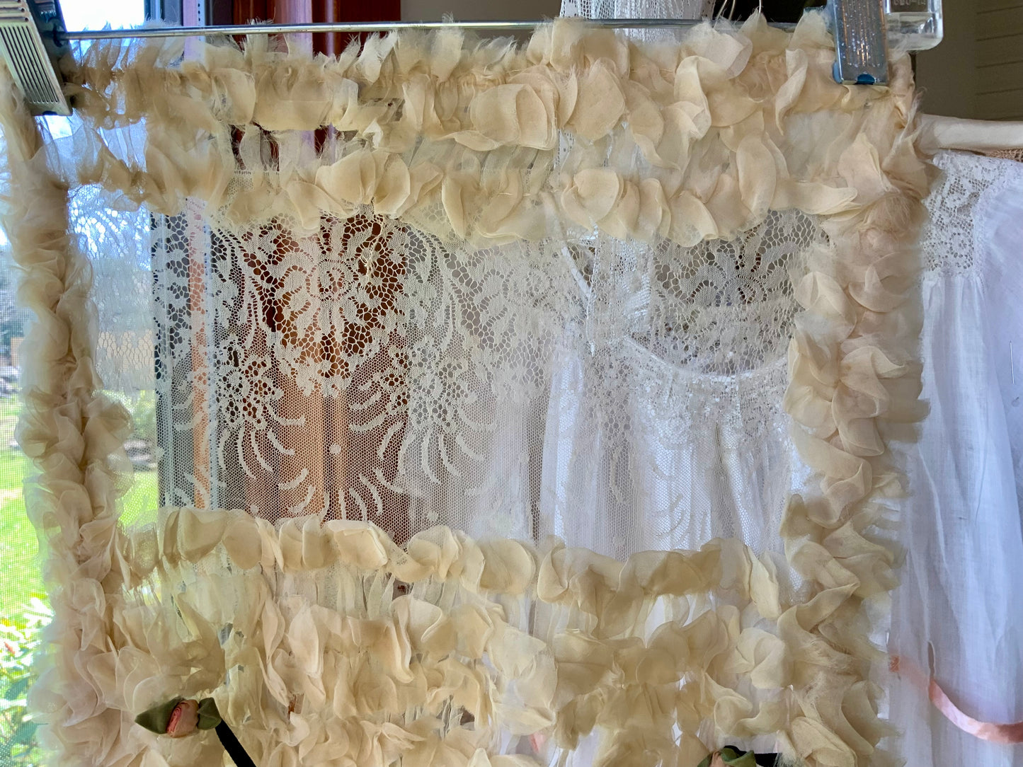 Rare Antique Edwardian Lace & Chiffon Ruffle Scarf Shawl w/ Ribbon Rosettes – Iconic -VI1734j