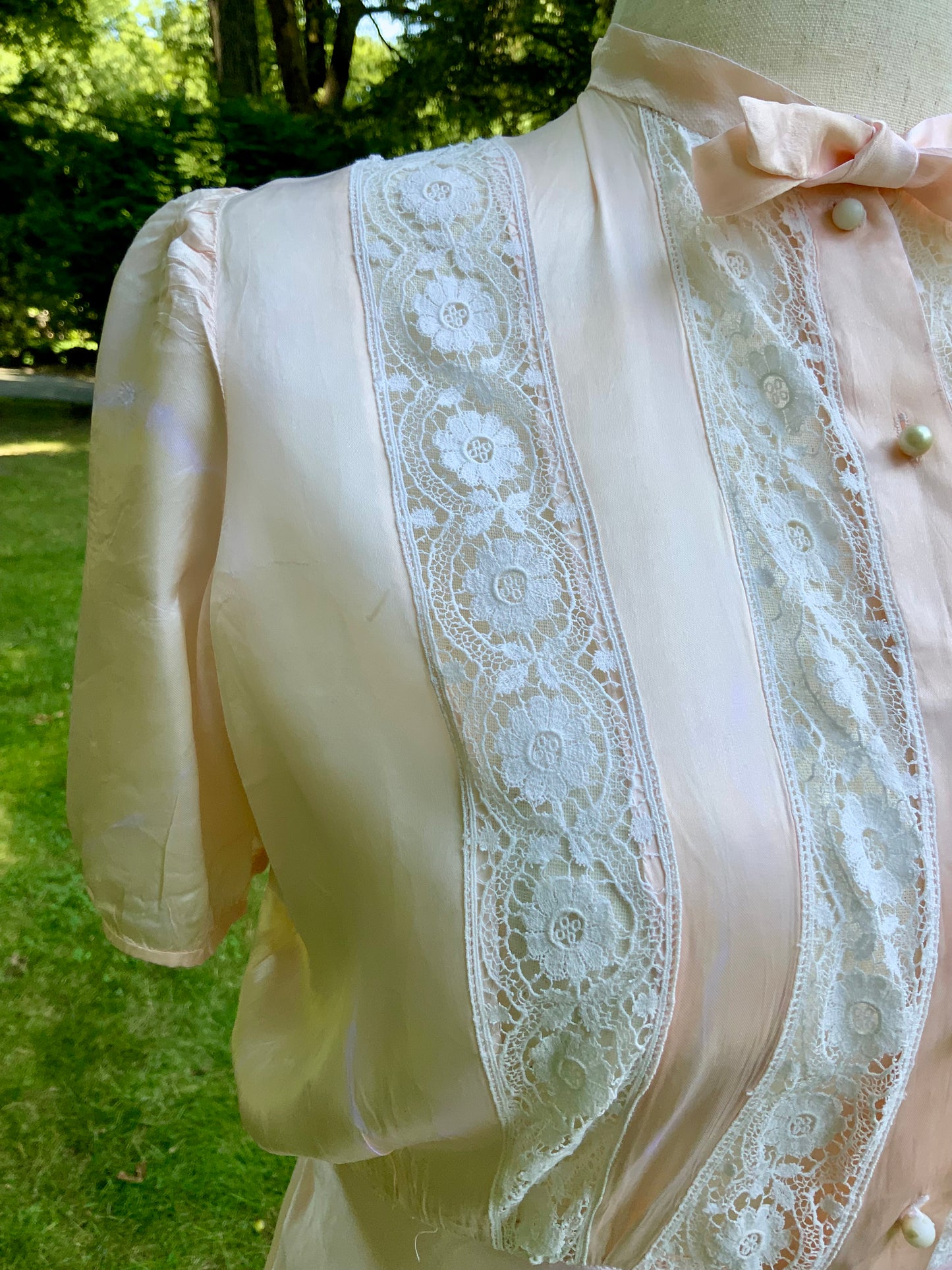 1930s Peach & Blush Silk Nightgown Vintage Boudoir Gown Original Belt Lace Bridal Lingerie Romantic Old Hollywood-30CV