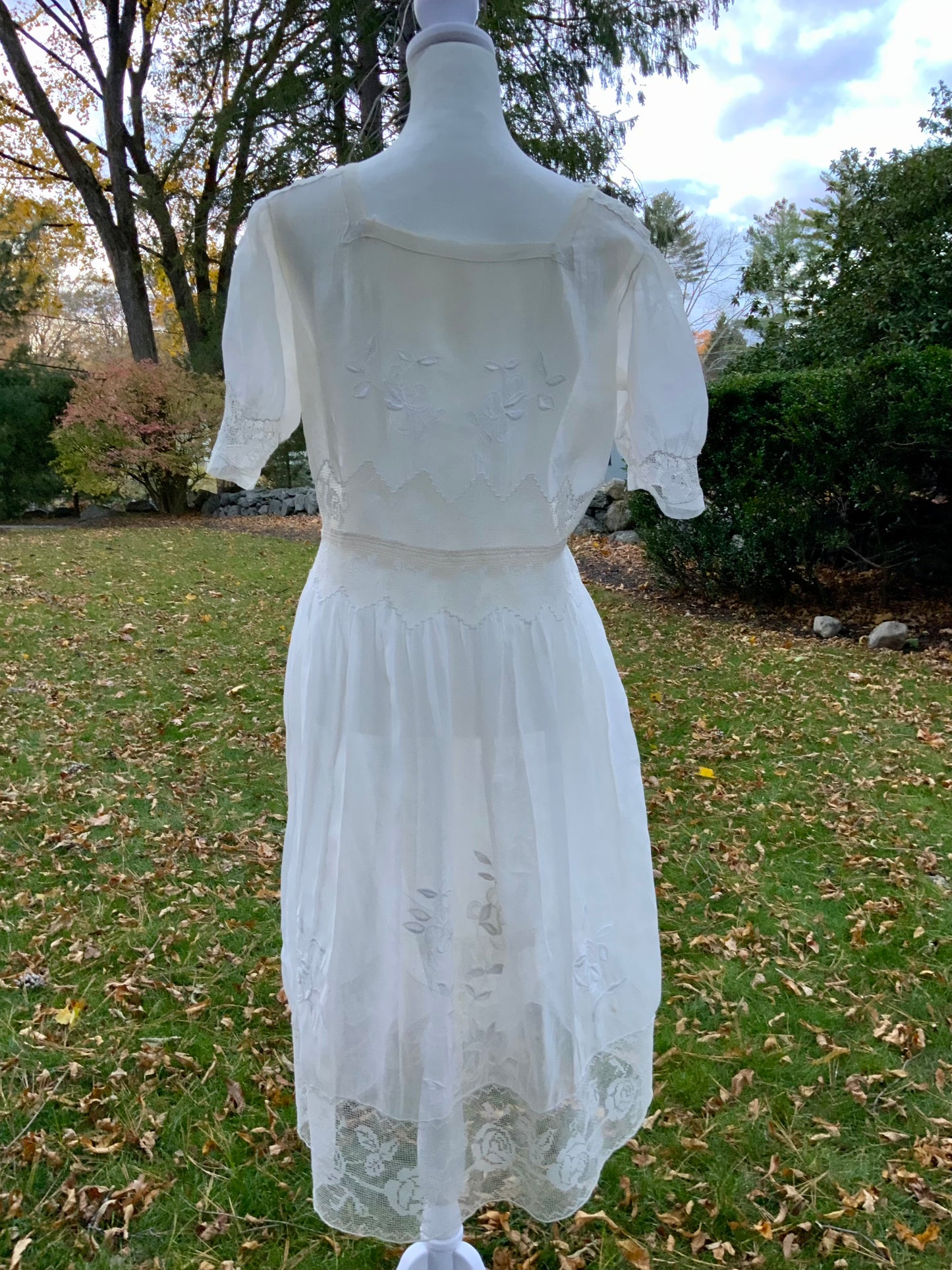 Edwardian Tea Dress in with Handmade Lace & Embroidery | c.1905–1915 - ED30
