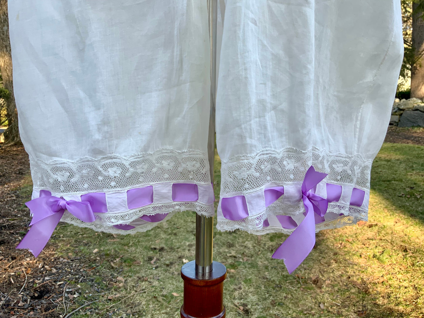 Antique Edwardian White Cotton Bloomers – Lace Trim – Lavender Ribbon Detail – Adjustable Waist – Split Crotch Drawers – Early 1900s Lingerie-ED72
