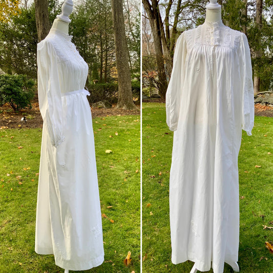 Victorian–Edwardian White Cotton Nightgown c.1895–1910 • Lace & Pintucks •ED39