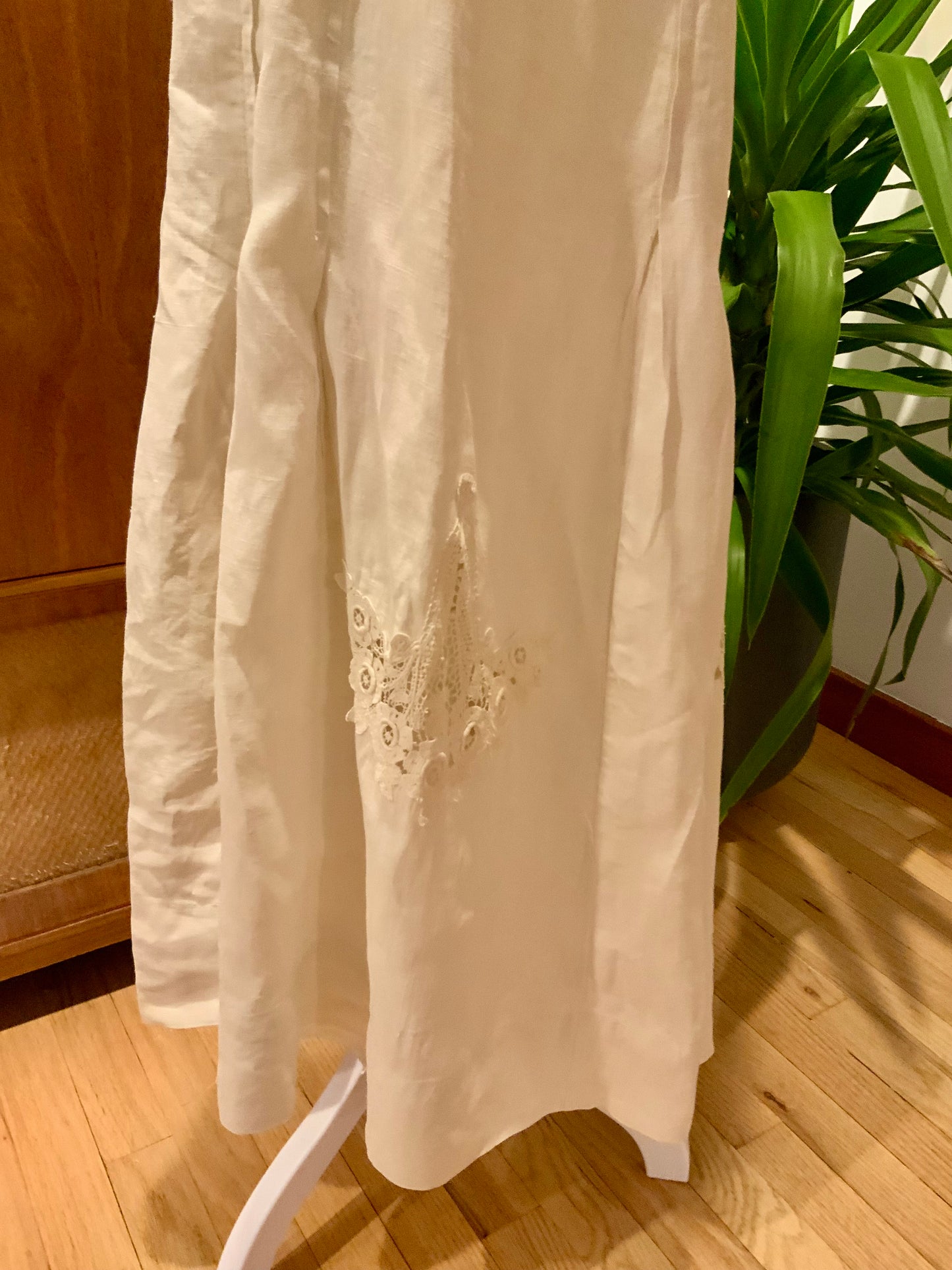 Edwardian Cotton Skirt with Crochet Lace Appliqués –1900s- ED25