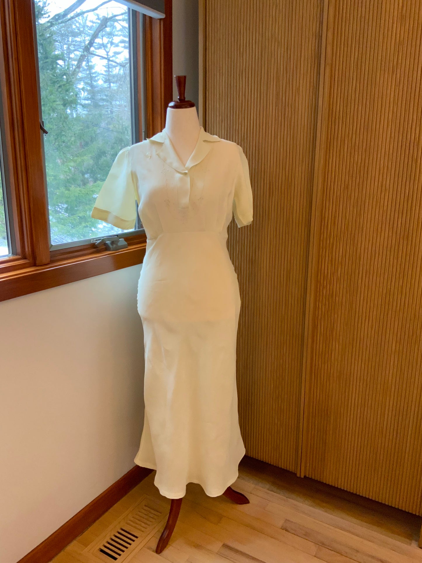 Authentic 1930s 1940s Ivory Silk Satin Day Dress Embroidered Vintage Dress- 40AO