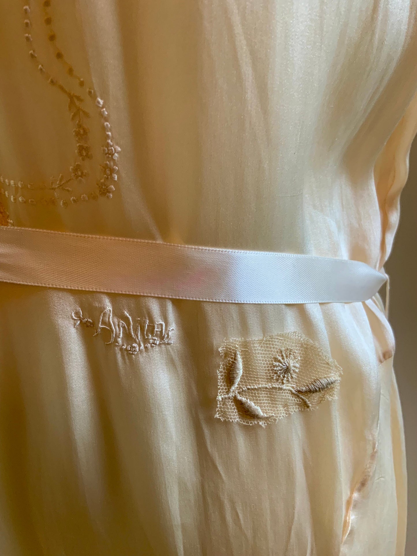 Anita’s Embroidered Pure Silk Nightgown / Slip Dress- 20s - 20R