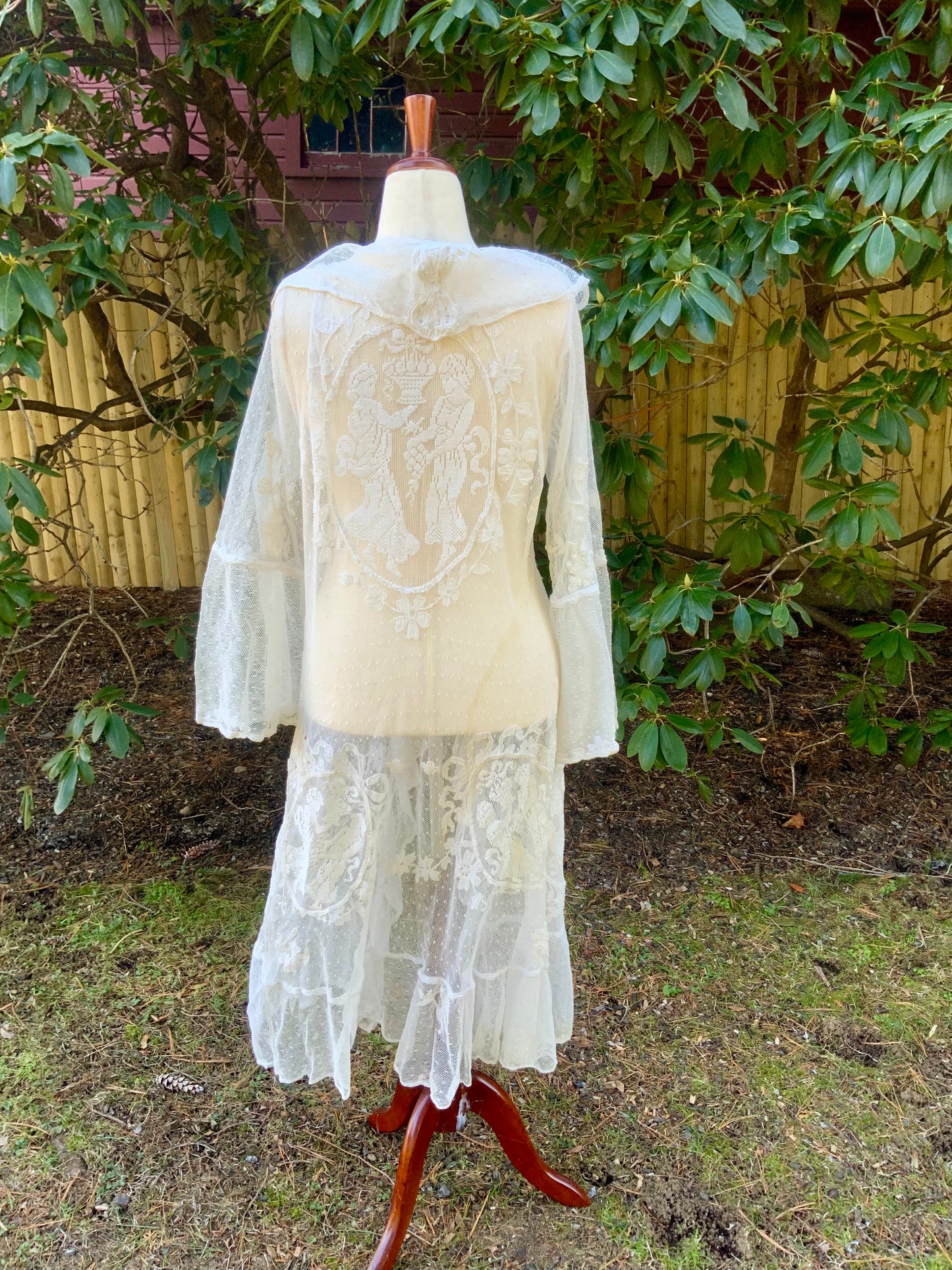 Museum-Quality Edwardian Lace Ceremonial Lingerie Tunic, Circa 1900–1910-ED30