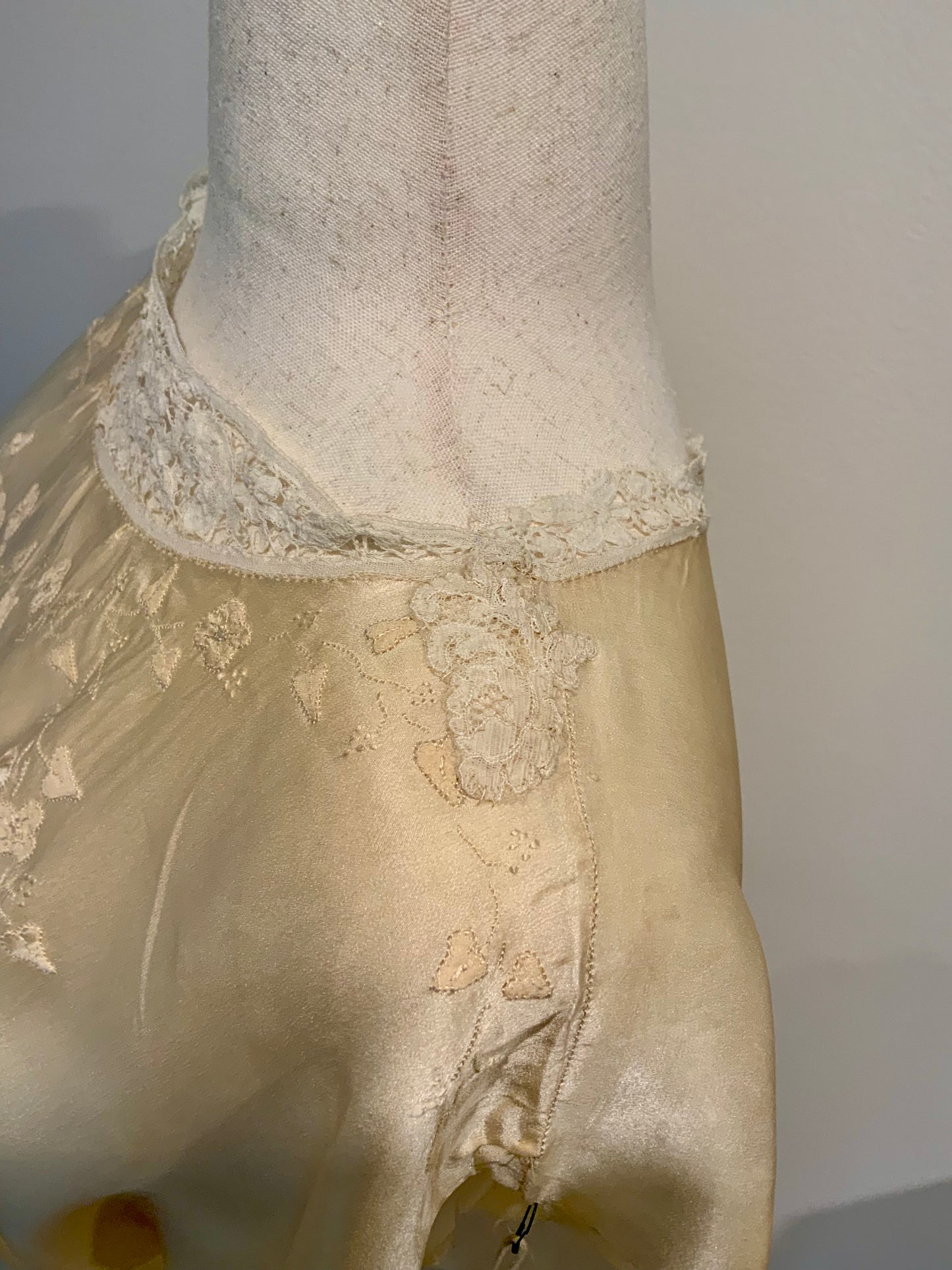 Iconic 1930s Champagne Pure Silk Nightgown | Reimagined Vintage Silk Dress-20ax