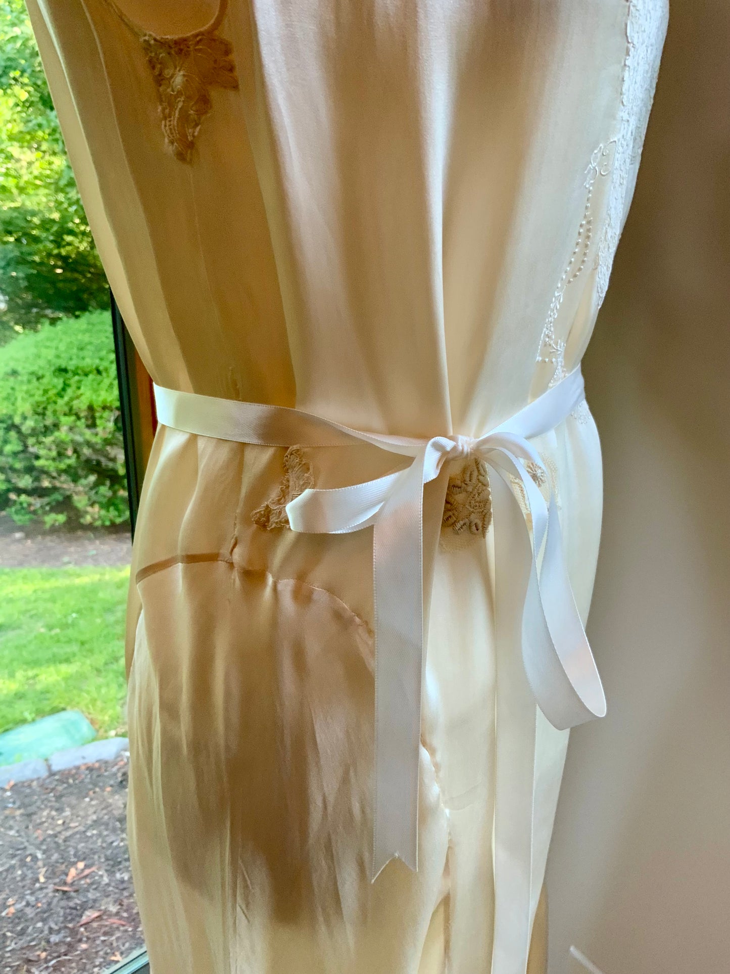 Anita’s Embroidered Pure Silk Nightgown / Slip Dress- 20s - 20R