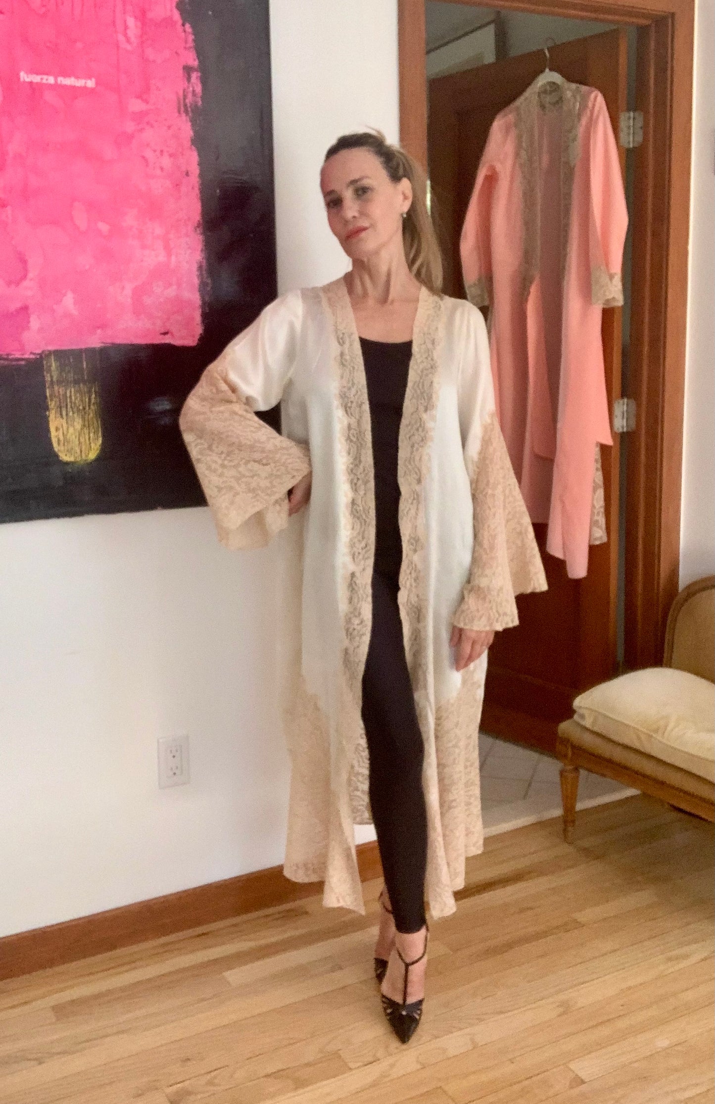 1930s Pure Silk & Lace Robe – Ivory Antique Peignoir with Hand – Luxury Vintage - 30AR