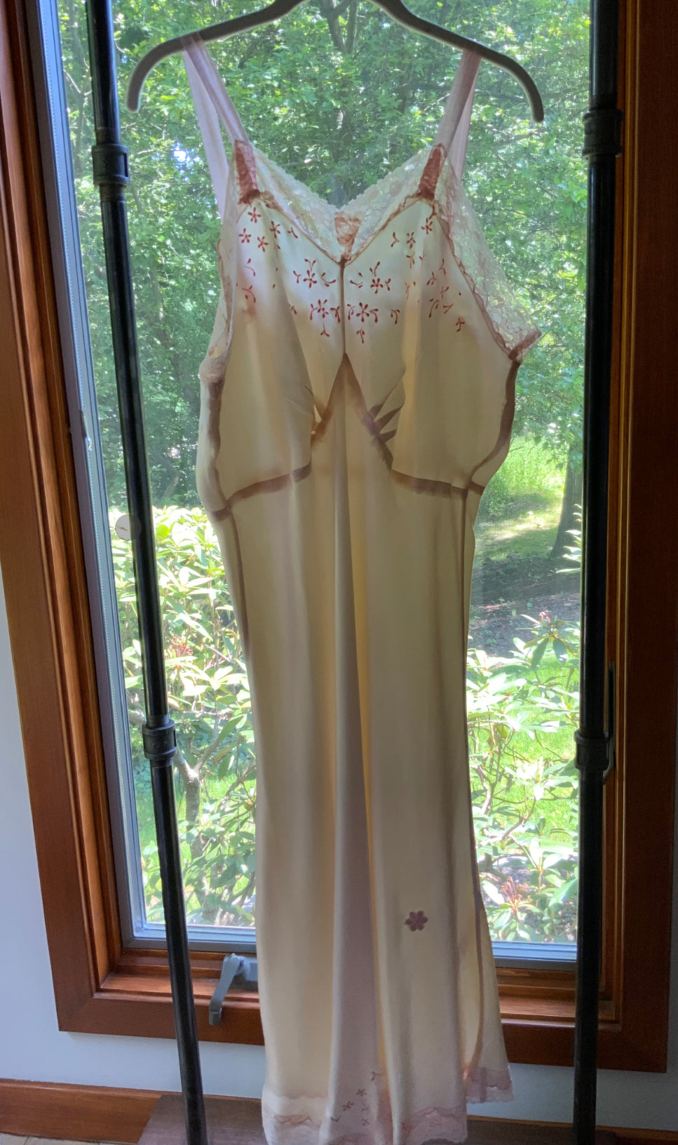 1940s Pink Embroidered Satin Slip Dress. Ivory Lace Lingerie. Romantic Boudoir Gown.40CA