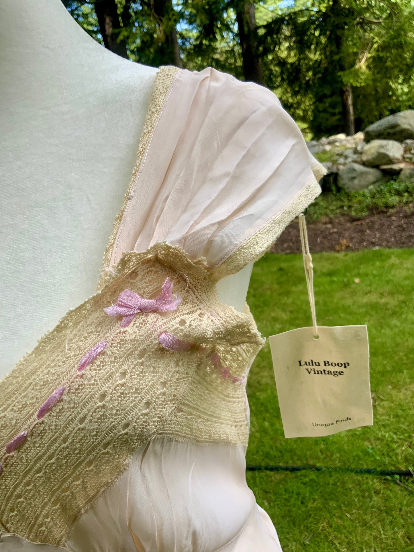 1930s Pale Peach Bias Cut Nightgown. Lace and Ribbonwork Boudoir Gown. Cap Sleeve Satin Lingerie.30CS