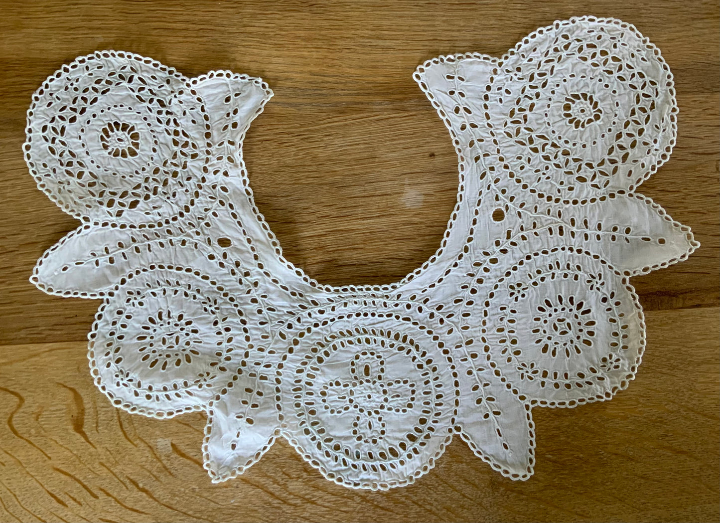 Antique Edwardian Cutwork Cotton Collar – Broderie Anglaise Embroidered Detachable Collar