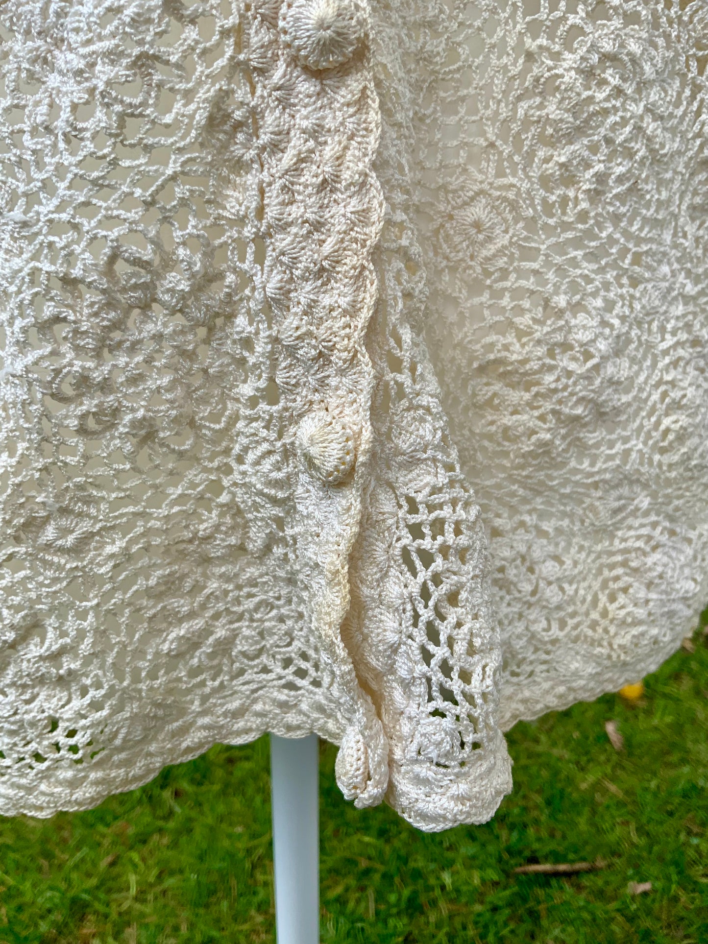 1950s Hand-Crocheted Ivory Lace Cardigan - 50BD