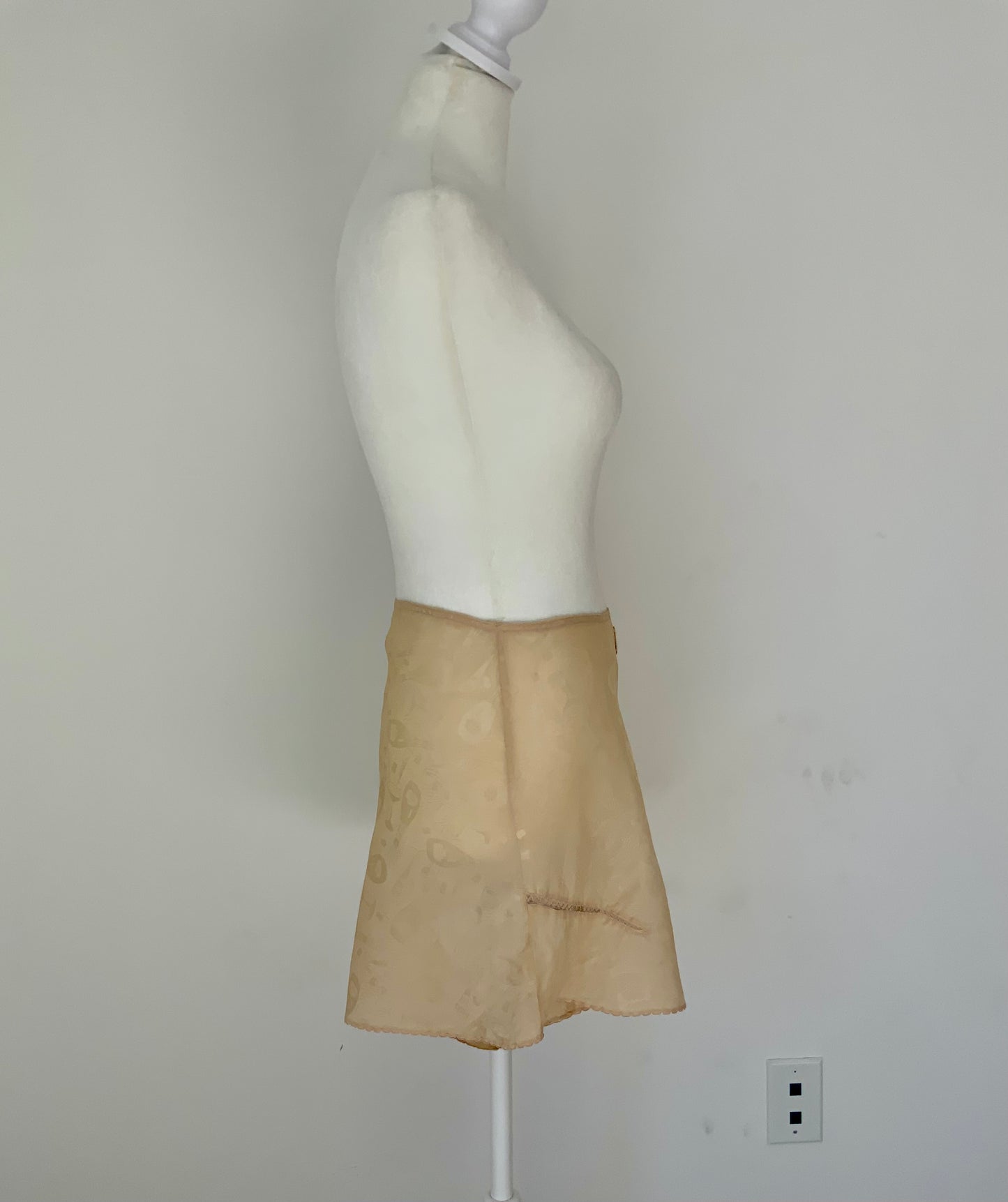 1950s Champagne Novelty Jacquard Tap Pants | Silk Blend Cocktail Motif Boudoir Shorts-50BE