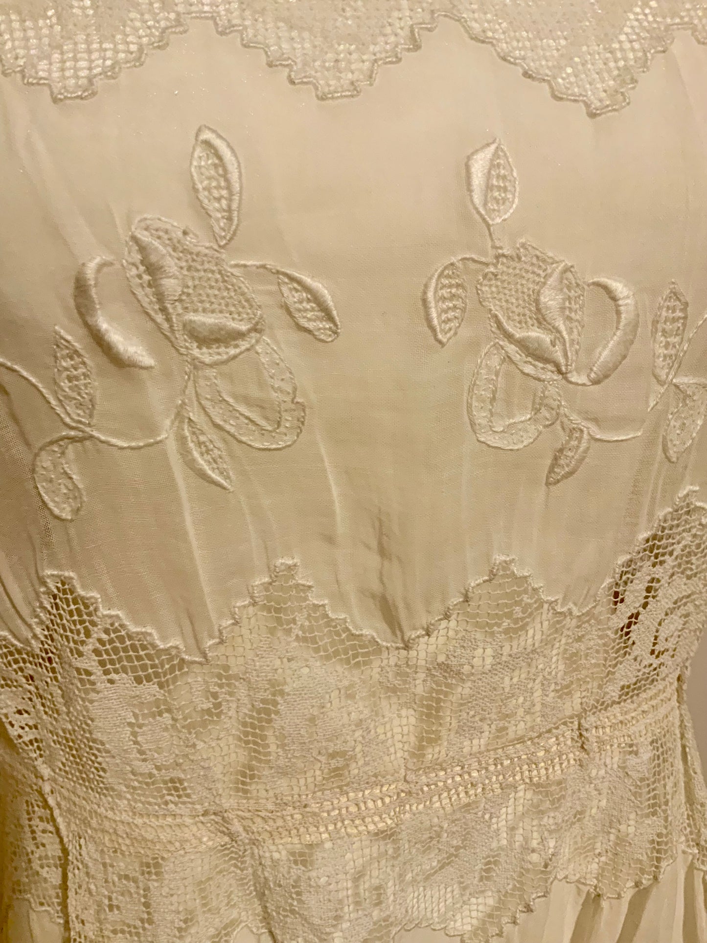 Edwardian Tea Dress in with Handmade Lace & Embroidery | c.1905–1915 - ED30