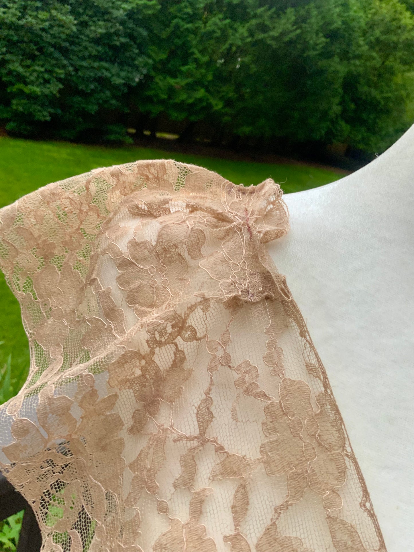 Hand Dyed 1940s Champagne Lace Bridal Gown Pleated Wedding Dress Vintage Boudoir Dress
- 40B3