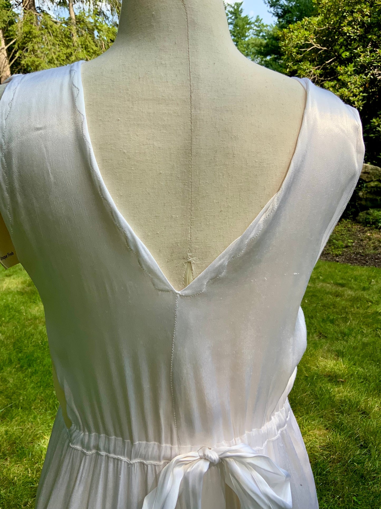 1930s Ivory Silk Chiffon and White Satin Boudoir Dress. Bridal Boudoir. 30cc