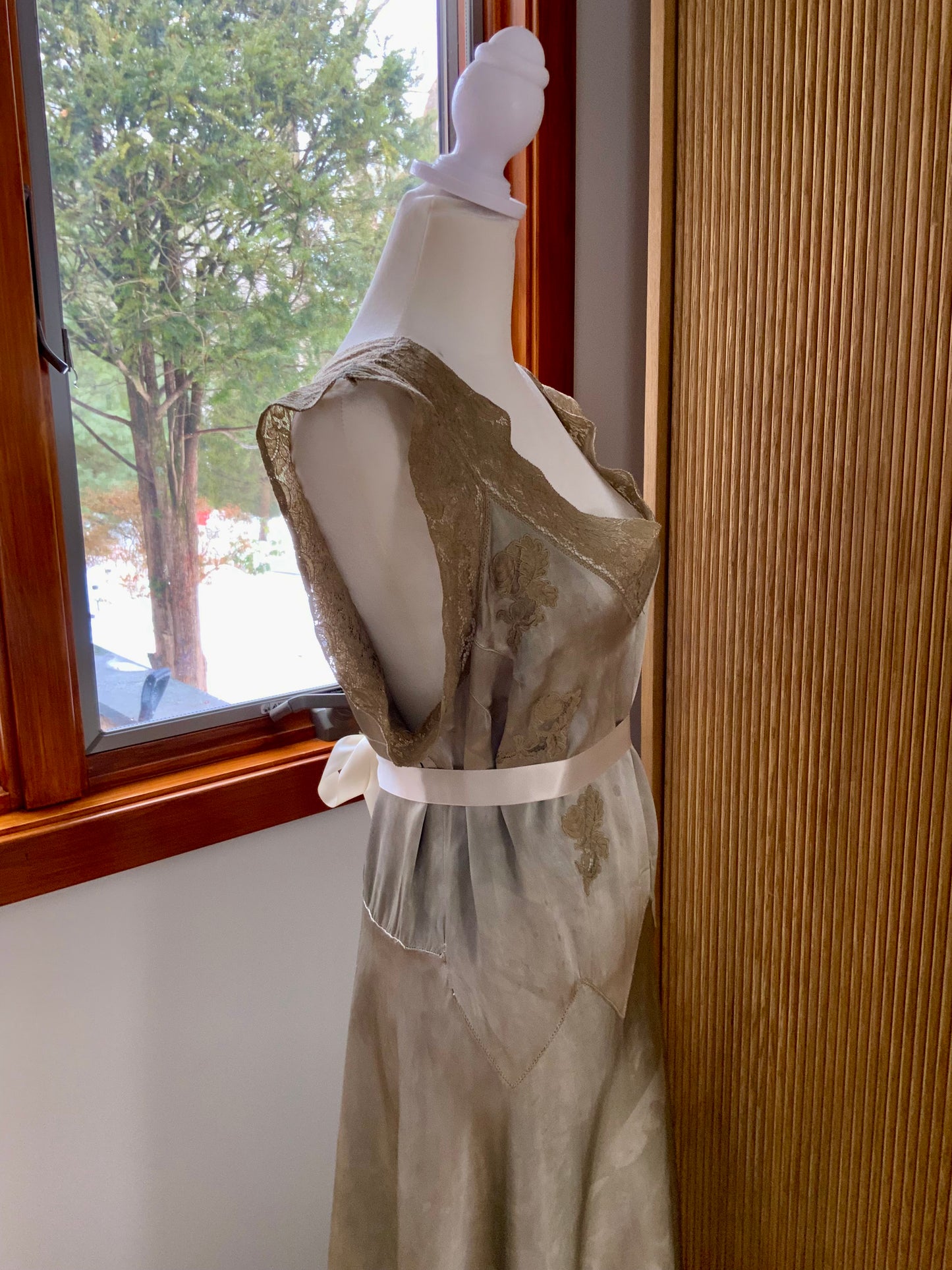 1930s Hand-Dyed Silk Satin Gown with Lace Cap Sleeves - 40AF