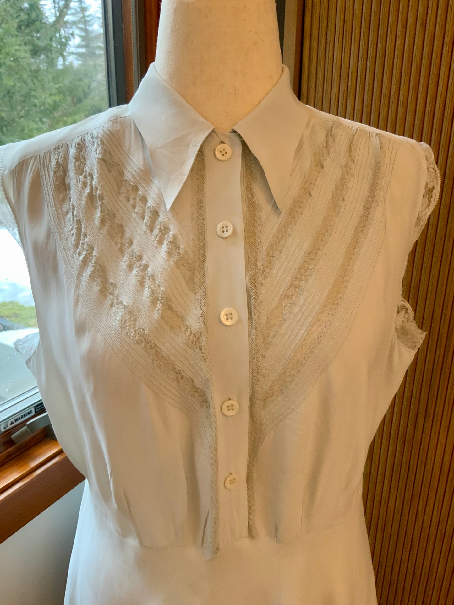 Authentic 1930s 1940s Ivory Silk Chiffon Day Dress Pintuck Lace Vintage Bridal Dress- 40R