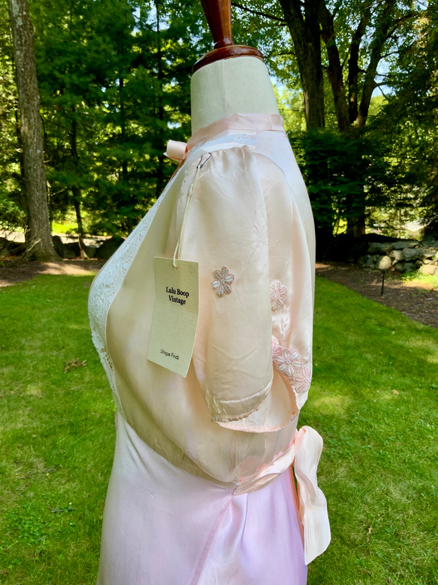 1930s Peach & Blush Silk Nightgown Vintage Boudoir Gown Original Belt Lace Bridal Lingerie Romantic Old Hollywood-30CV