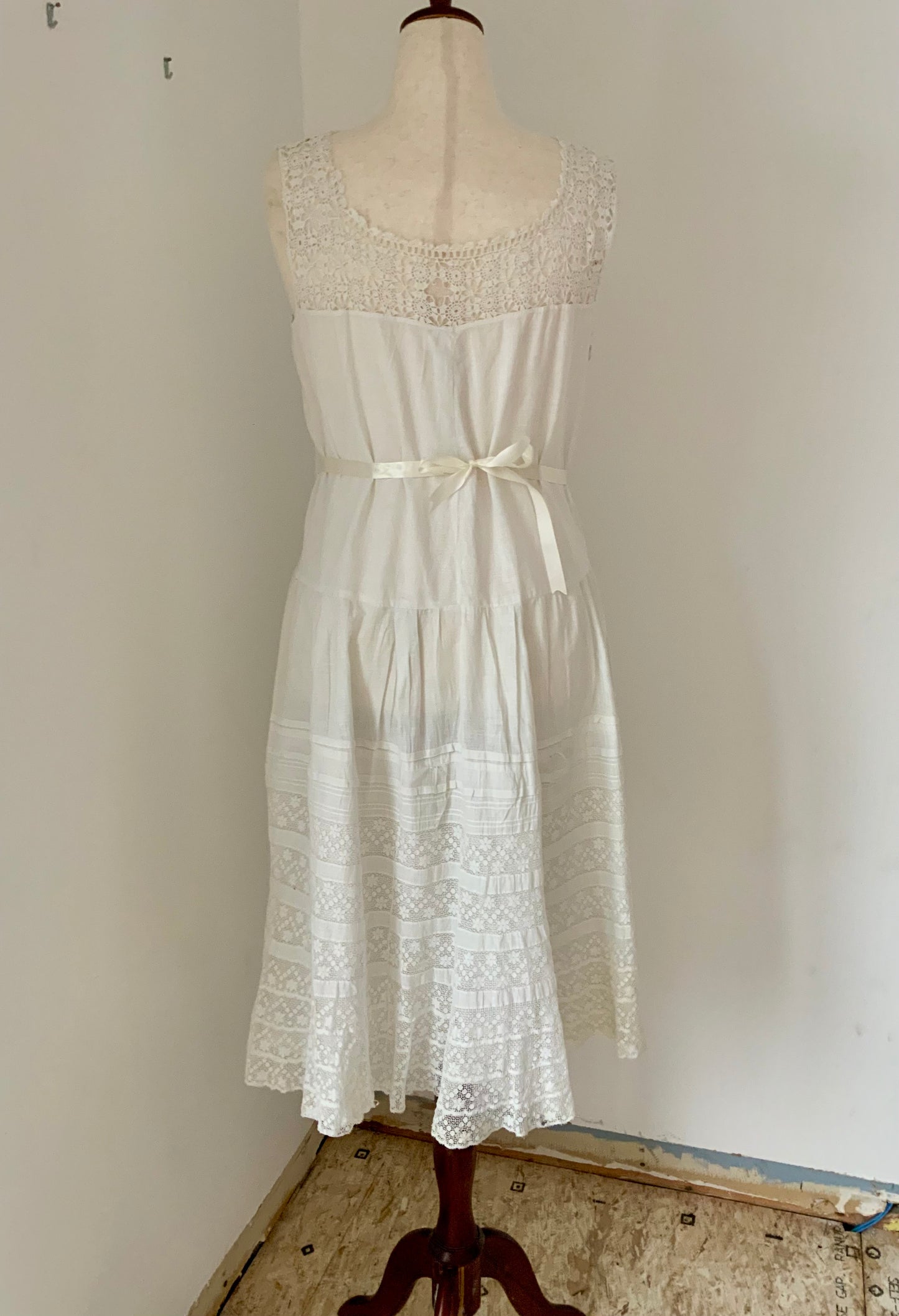 Edwardian White Cotton Lingerie Dress | 1910s Crochet Lace Tea Dress | Antique Summer Bridal Dress-ED55