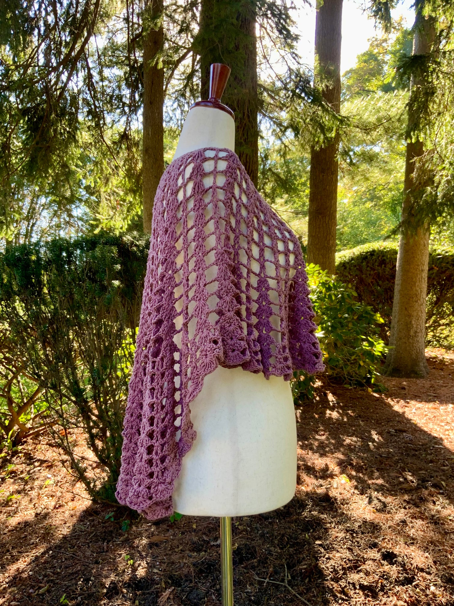 Hand Dyed Crochet Knit Capelet - 70s - 70Wa