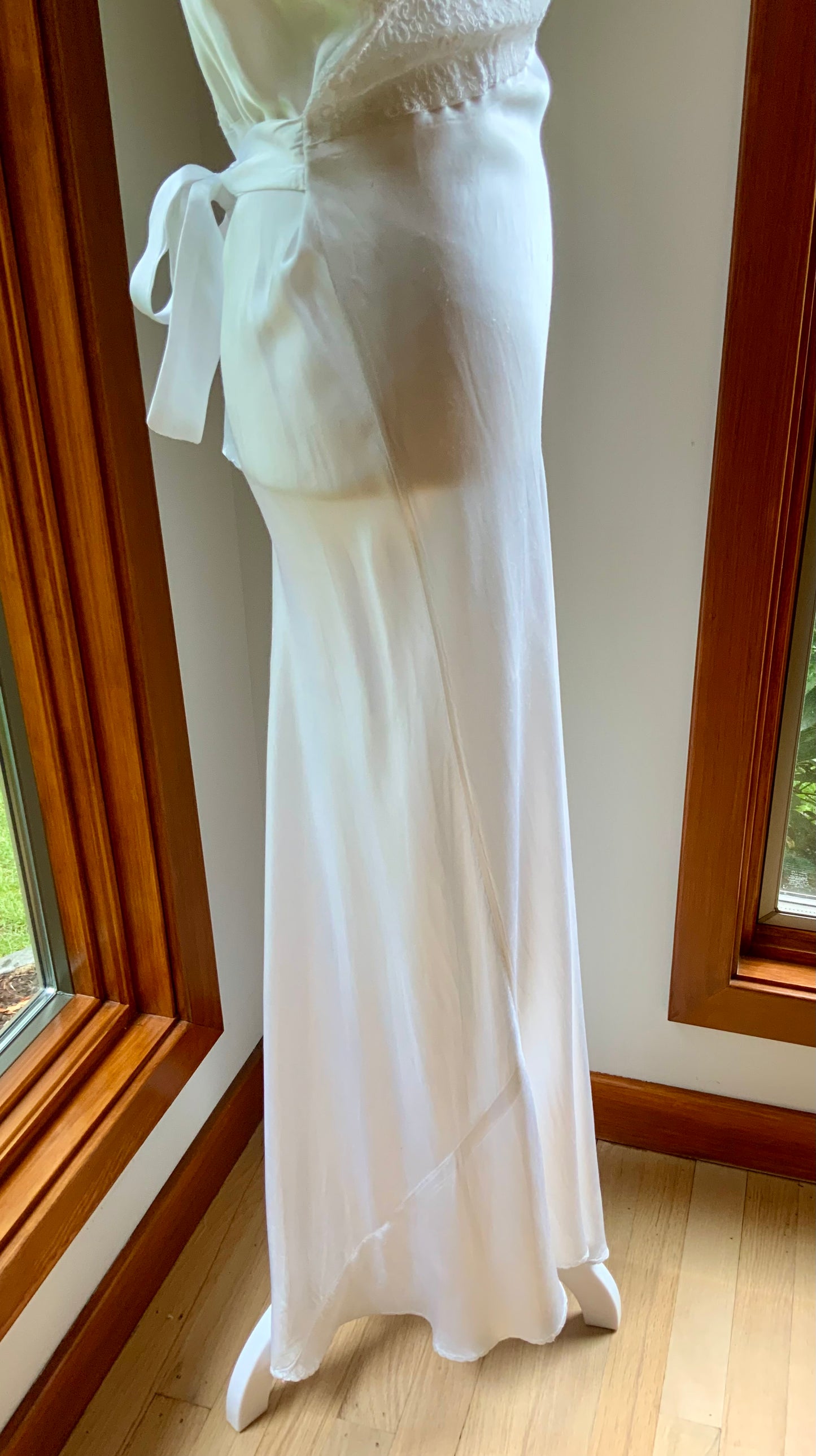1930s Bridal Boudoir Gown | White Silk Satin Bias Cut Nightgown | Embroidered Lace Bodice | Old Hollywood Lingerie-30DH