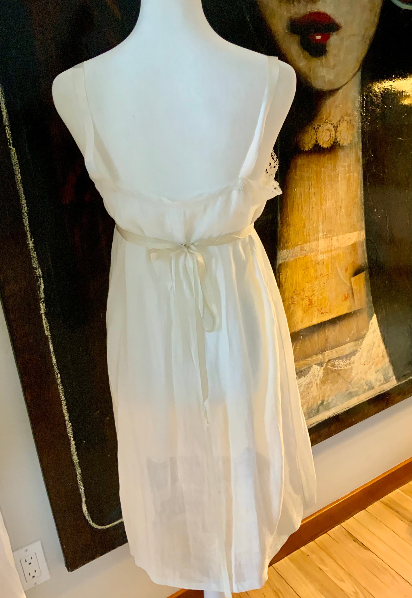 Edwardian Argentine Monogrammed Cotton Slip Dress with Embroidered Birds | “Pochola” | Antique Lace Lingerie c.1910s
-ED59