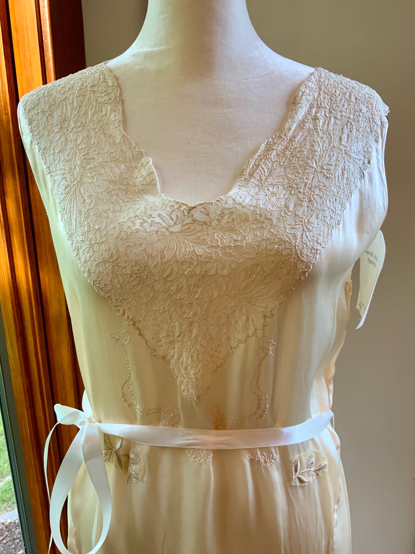 Anita’s Embroidered Pure Silk Nightgown / Slip Dress- 20s - 20R