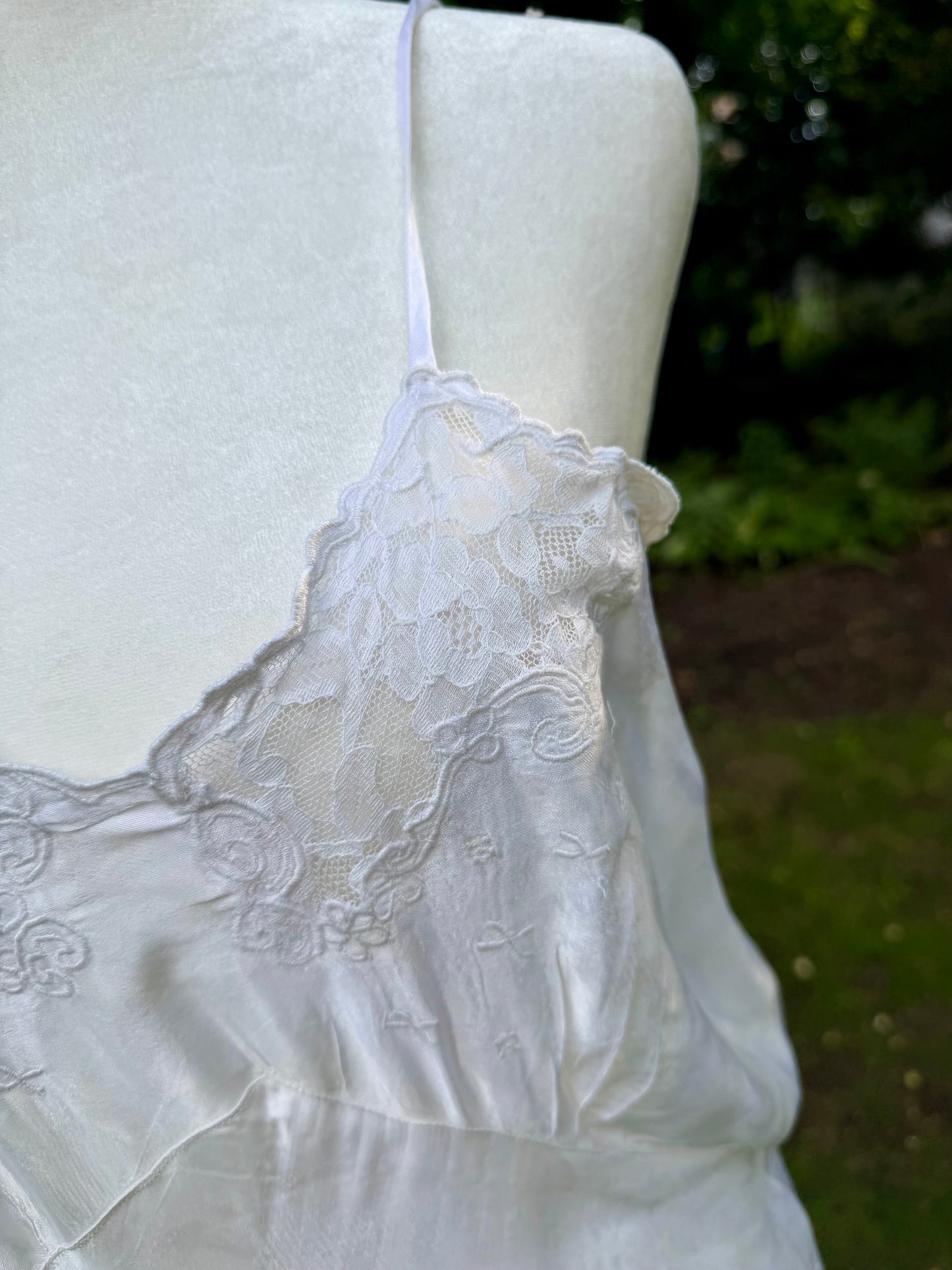 1930s White Pure Rayon Bias Cut Slip Dress with Lace Bodice.30CH