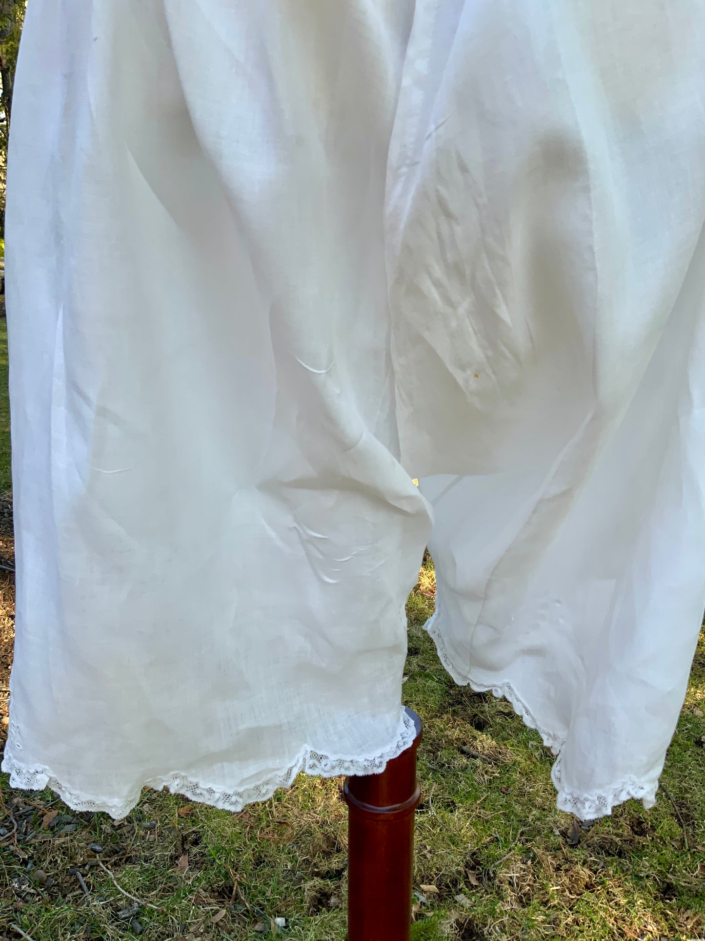 Antique Edwardian Split Drawers Bloomers – White Cotton Lingerie Pants with Hand Embroidery & Lace Hem – Early 1900s-ED71