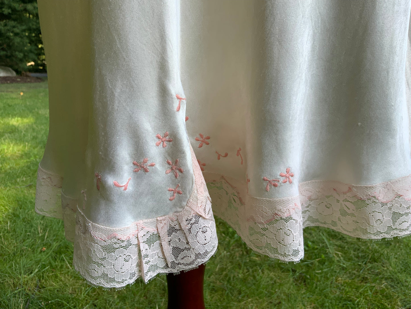 1940s Pink Embroidered Satin Slip Dress. Ivory Lace Lingerie. Romantic Boudoir Gown.40CA