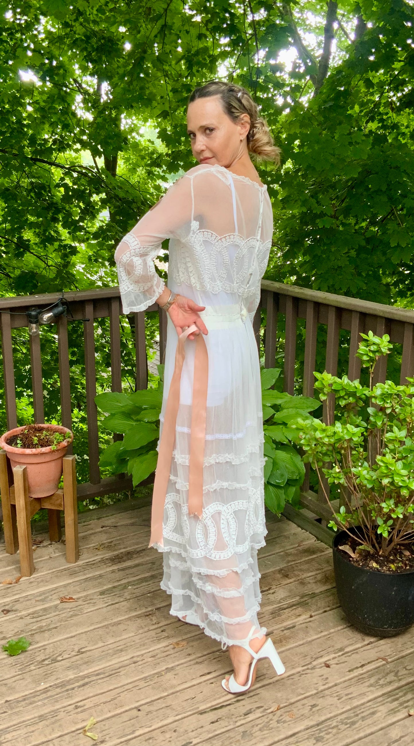 Edwardian Embroidered Tulle Tea Dress - 1910 - Bridal