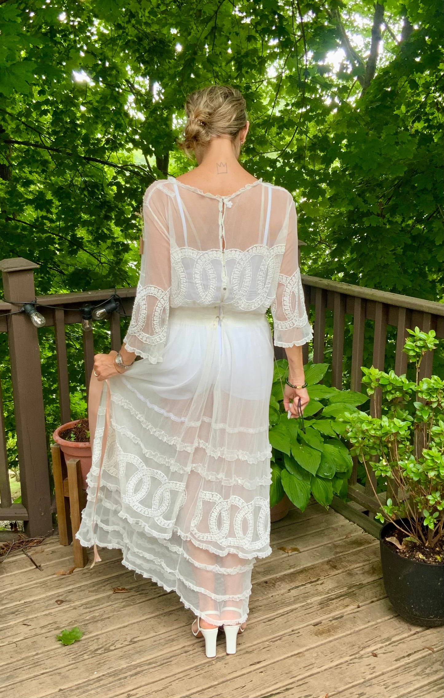 Edwardian Embroidered Tulle Tea Dress - 1910 - Bridal