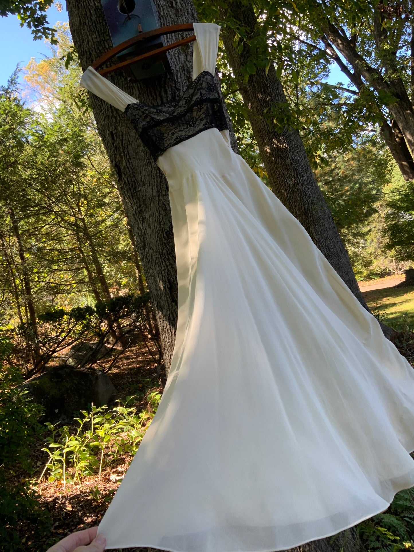 Silk Nightgown - Black Lace Embelishment - 30s - 30AO