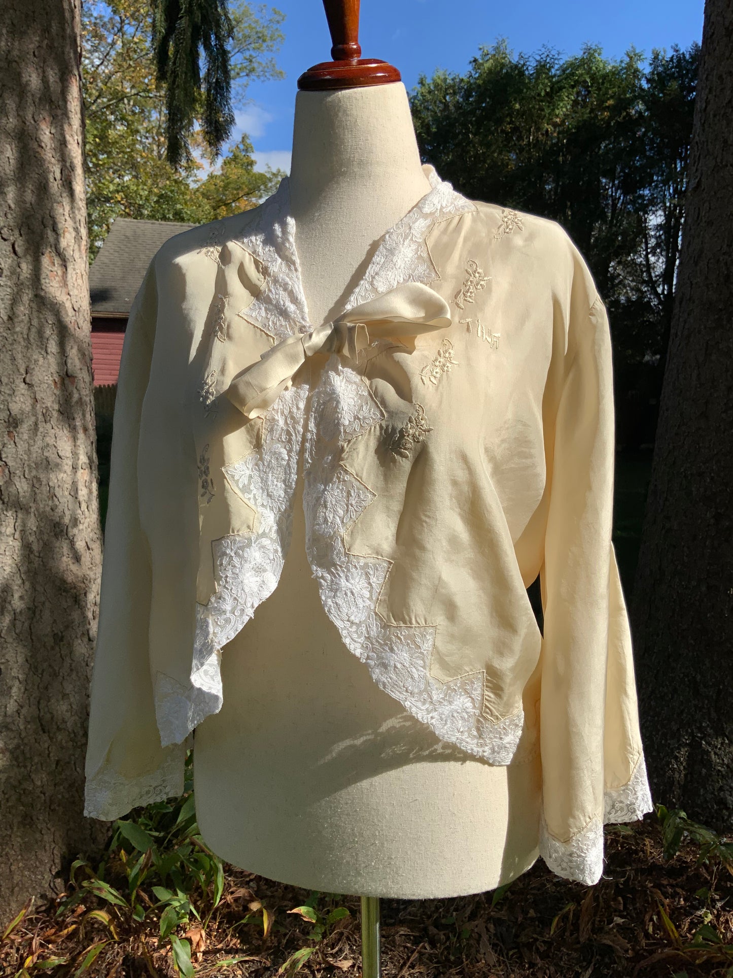 Silk Embroidered Bed Jacket - "TINA" - 20s - 30AP