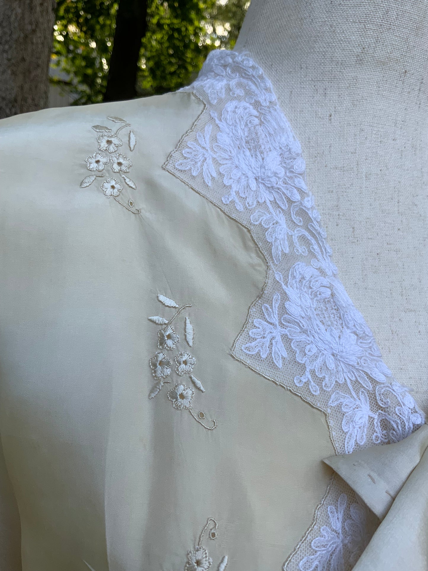 Silk Embroidered Bed Jacket - "TINA" - 20s - 30AP