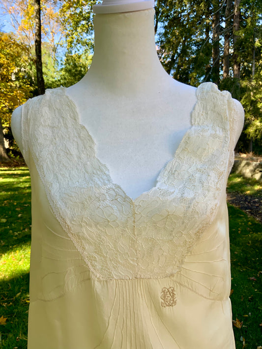 Pure Silk Nightgown - 30s - 30AT