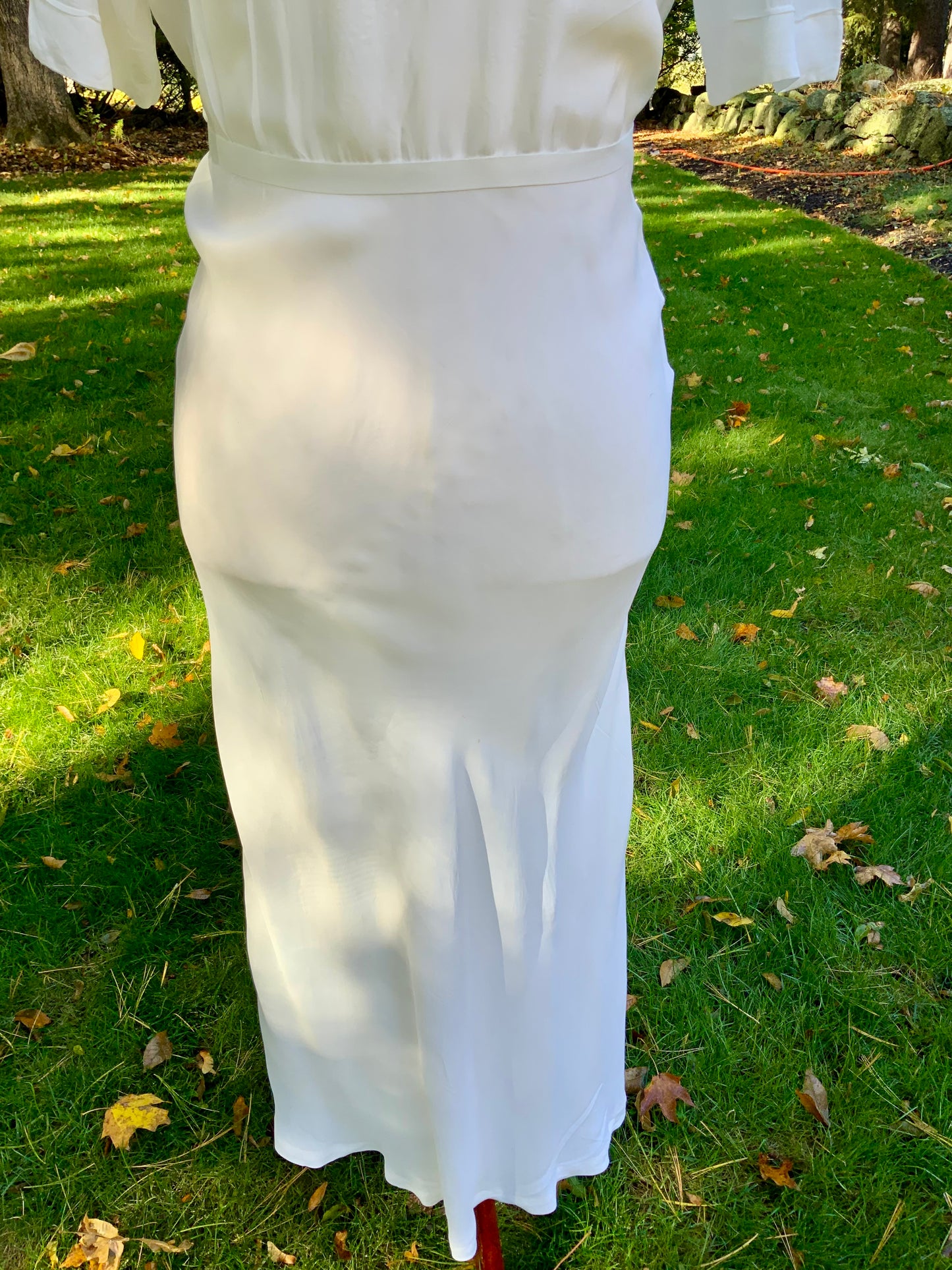 Silk Embroidered Ivory Nightgown | Bias Cut Vintage Lingerie - 40s - 40AO