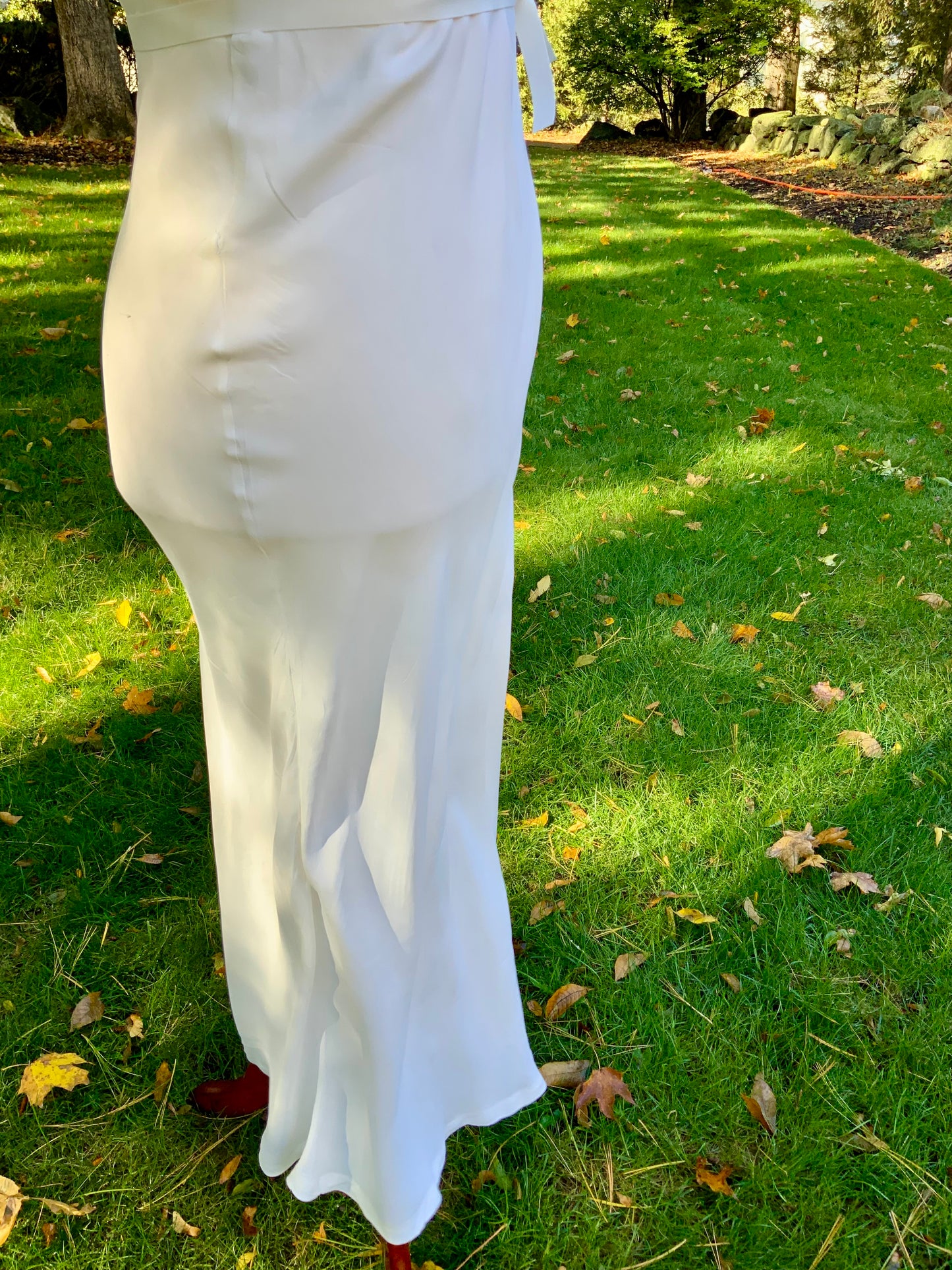 Silk Embroidered Ivory Nightgown | Bias Cut Vintage Lingerie - 40s - 40AO