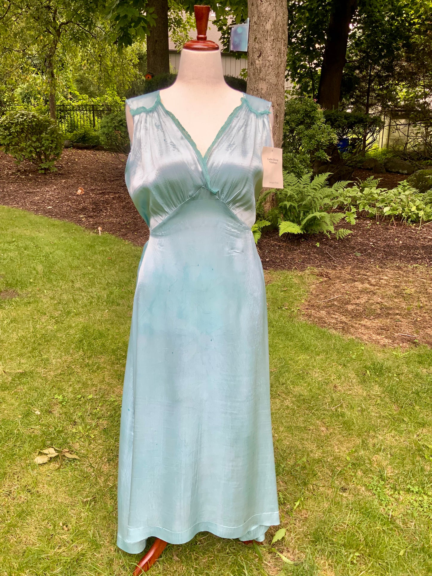 1930s Hand-Dyed Aqua Satin Nightgown. Embroidered Bow Lace Gown with Original Tie Belt
.30CU