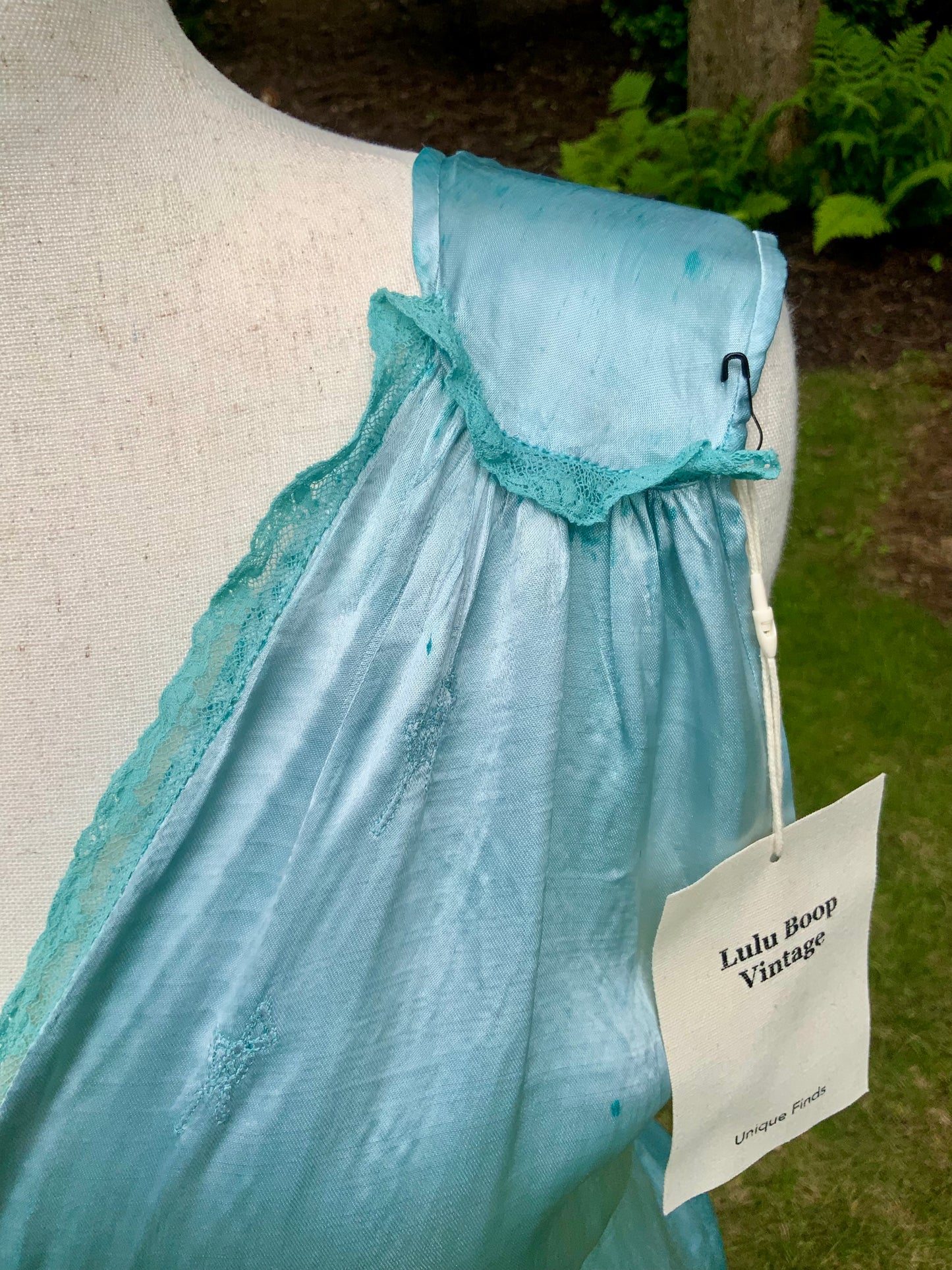 1930s Hand-Dyed Aqua Satin Nightgown. Embroidered Bow Lace Gown with Original Tie Belt
.30CU