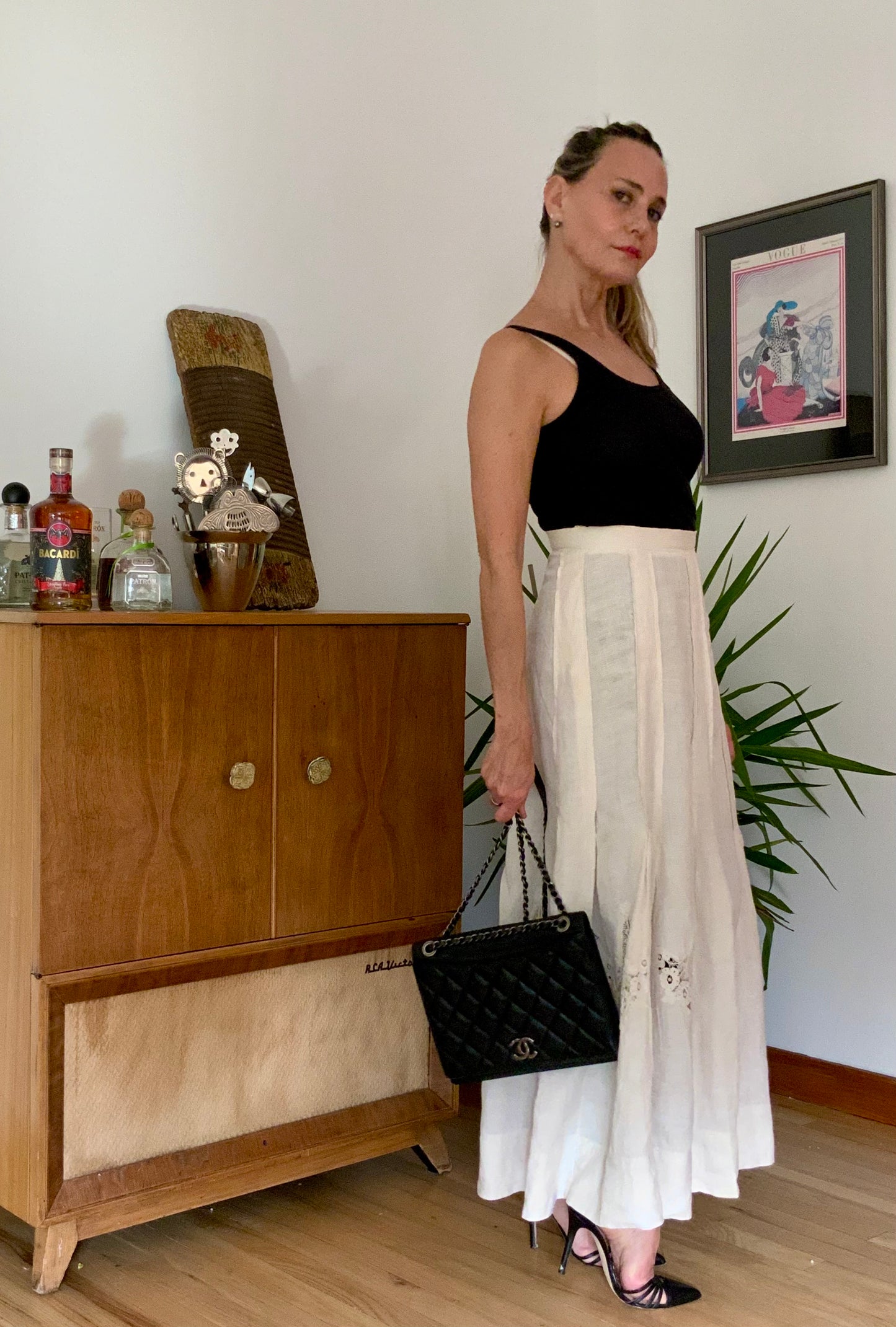 Edwardian Cotton Skirt with Crochet Lace Appliqués –1900s- ED25