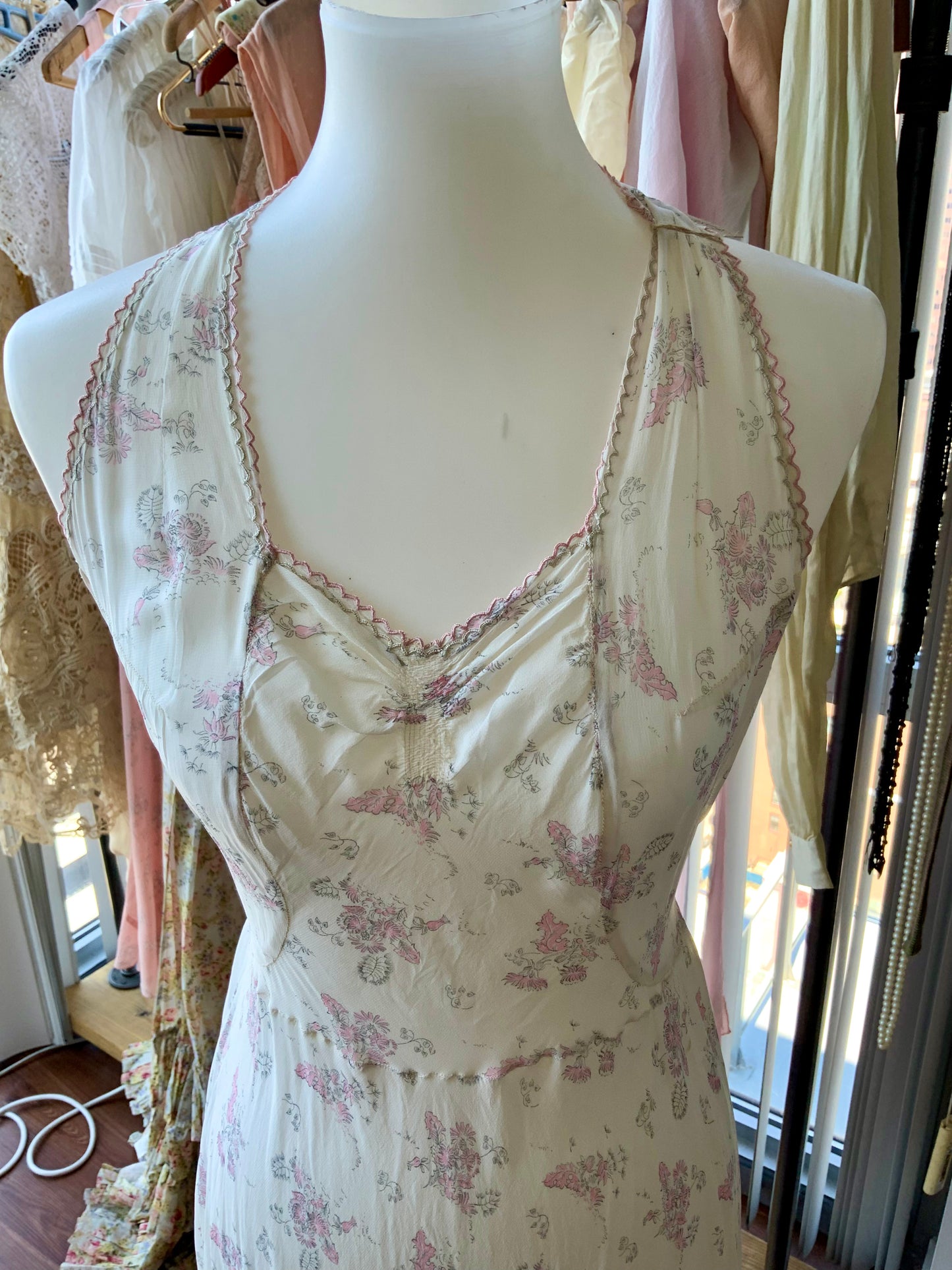 Floral Nightgown - 40s